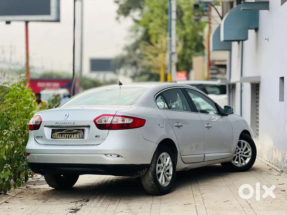 Renault Fluence 2016 Diesel 85100 Km Driven