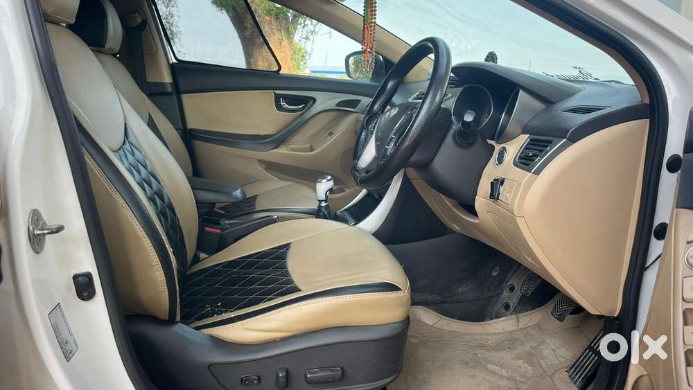 Hyundai Elantra Diesel 160000 Km Driven