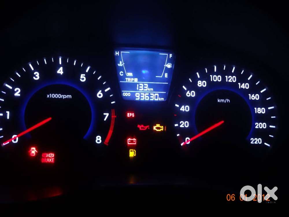 Hyundai Verna 2012 Petrol 93630 Km Driven