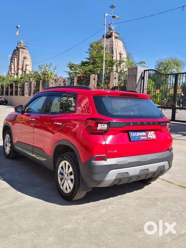 Skoda Kylaq Signature Plus, 2025, Petrol