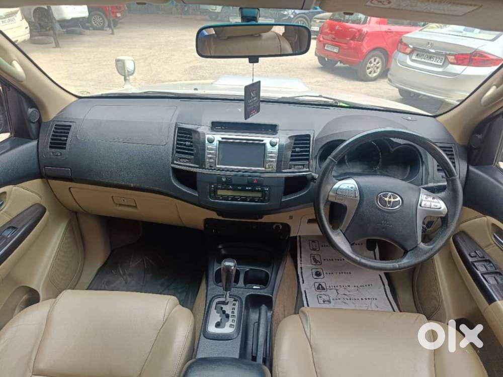 Toyota Fortuner 3.0 4x2 Automatic, 2015, Diesel