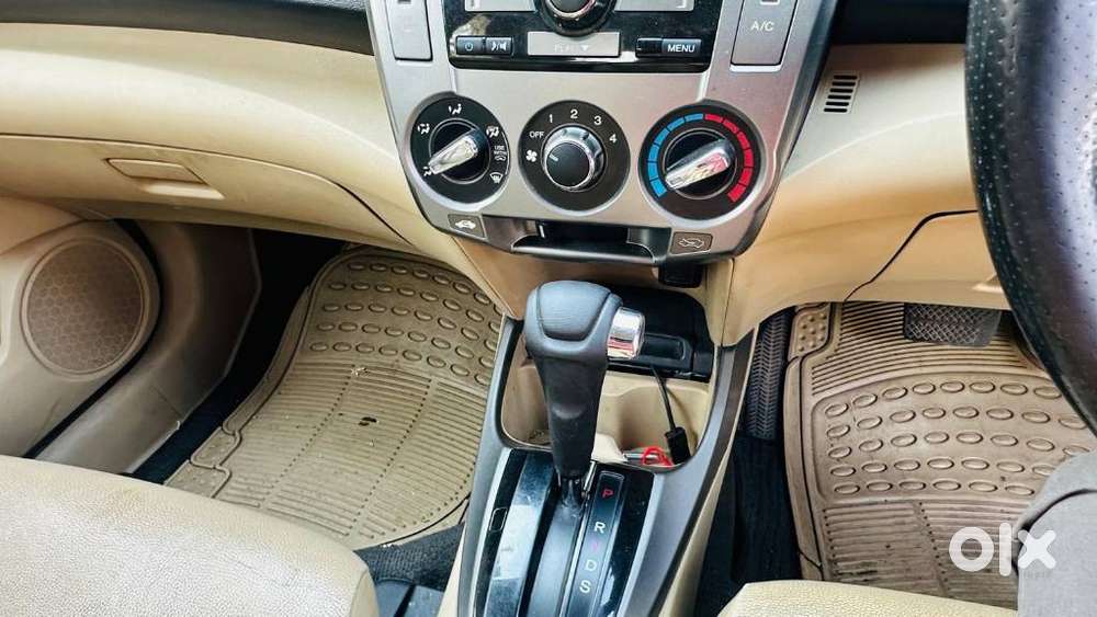 Honda City V At Sunroof, 2012, Petrol
