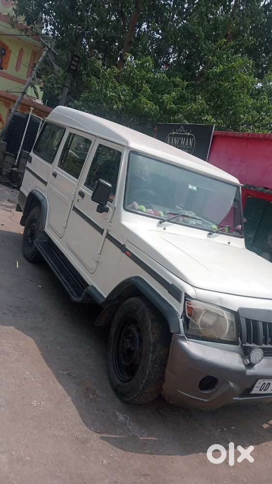 Mahindra Bolero 9 Seater 2015