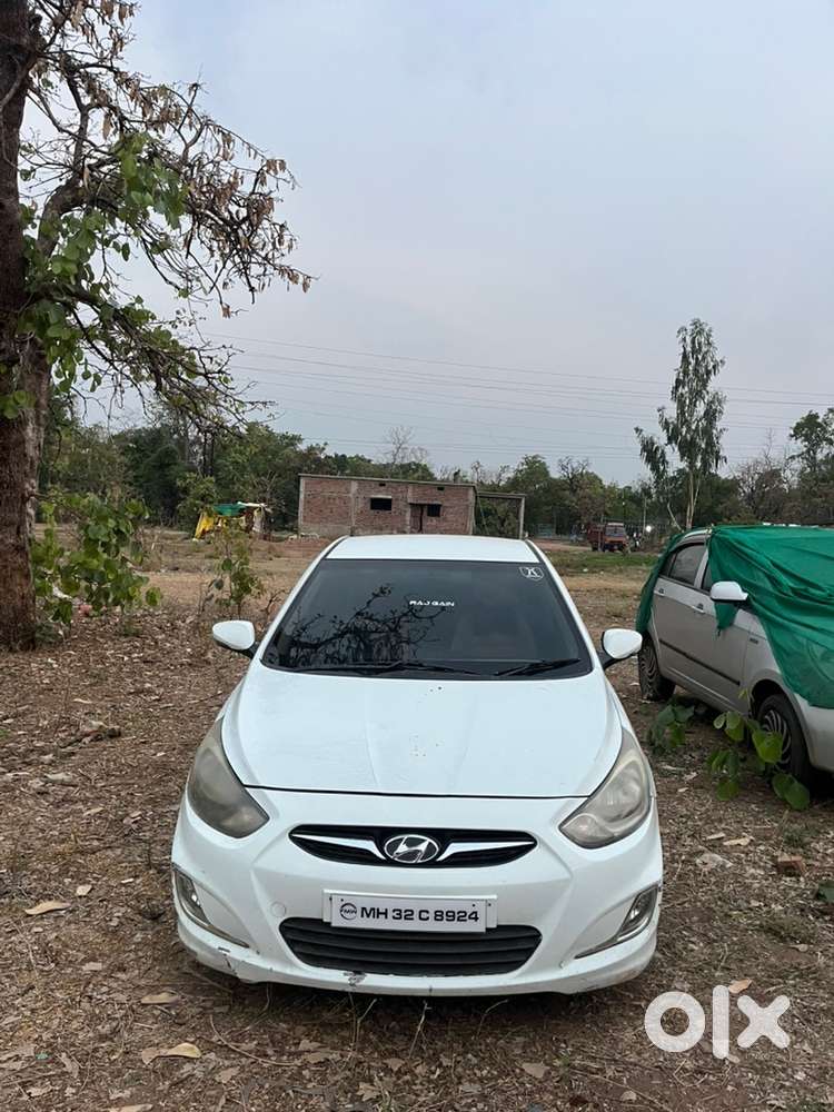 Hyundai Verna Petrol 2013