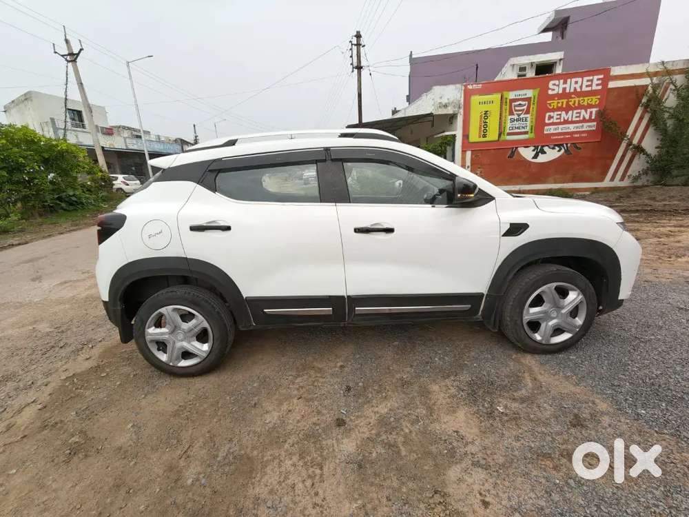 Renault Kiger 2023 Petrol