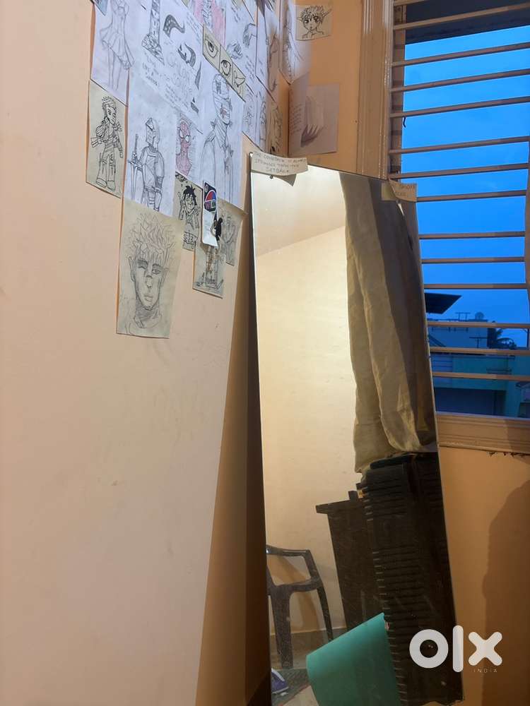 Full size mirror