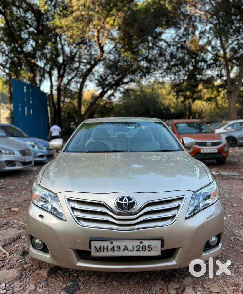Toyota Camry Petrol 2011