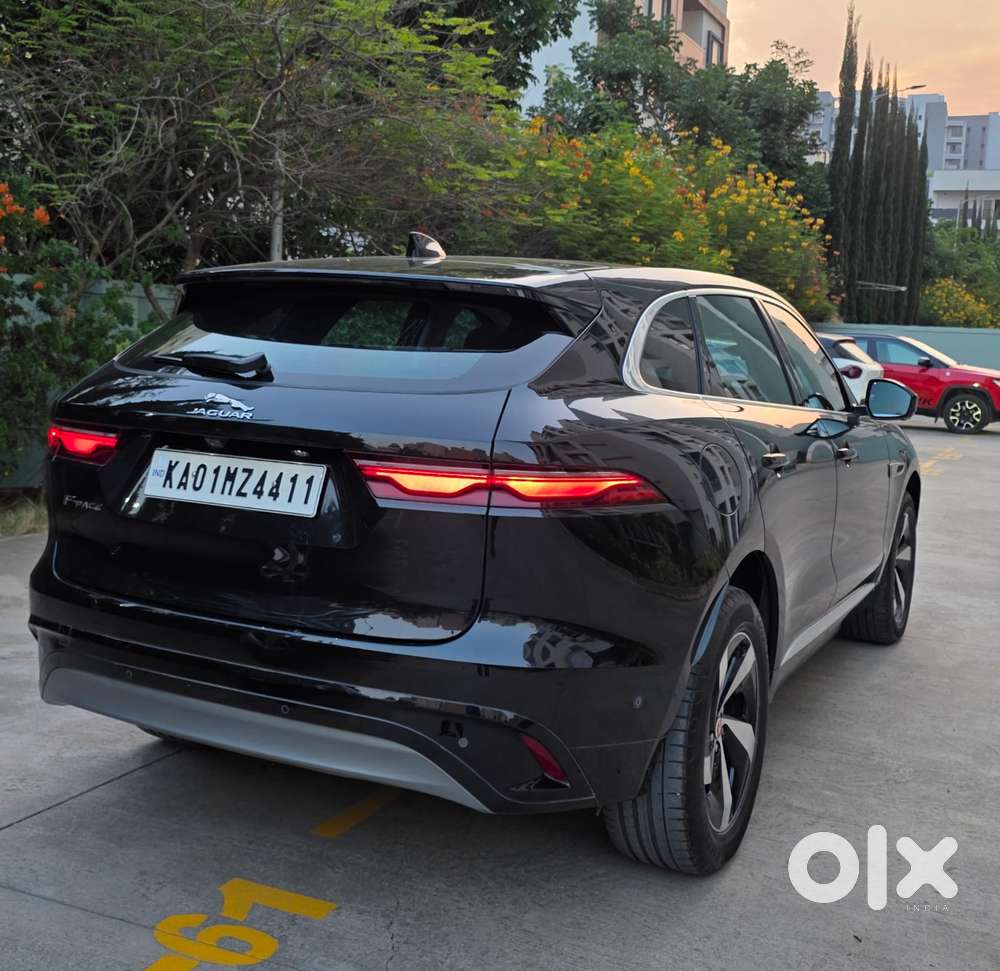 Jaguar F-pace 2.0 R Dynamic S, 2023, Petrol