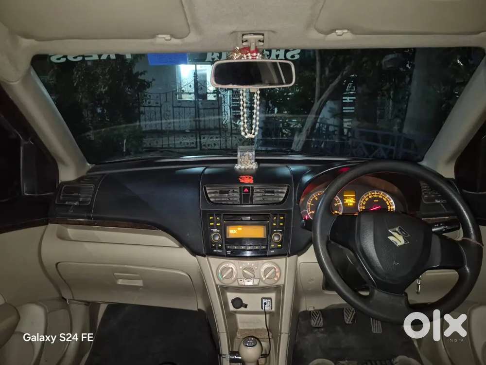 Maruti Suzuki Swift Dzire 2015 Diesel Well Maintained