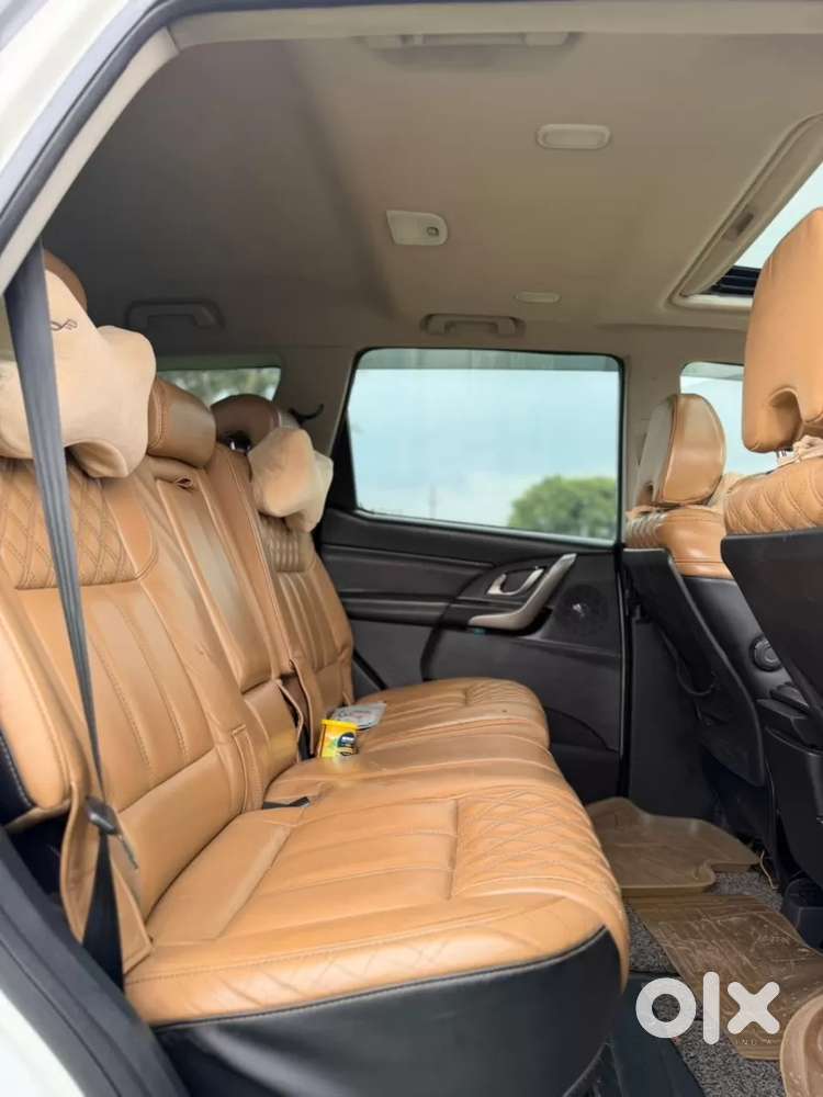 Mahindra Xuv500 W11 Option, 2020, Diesel