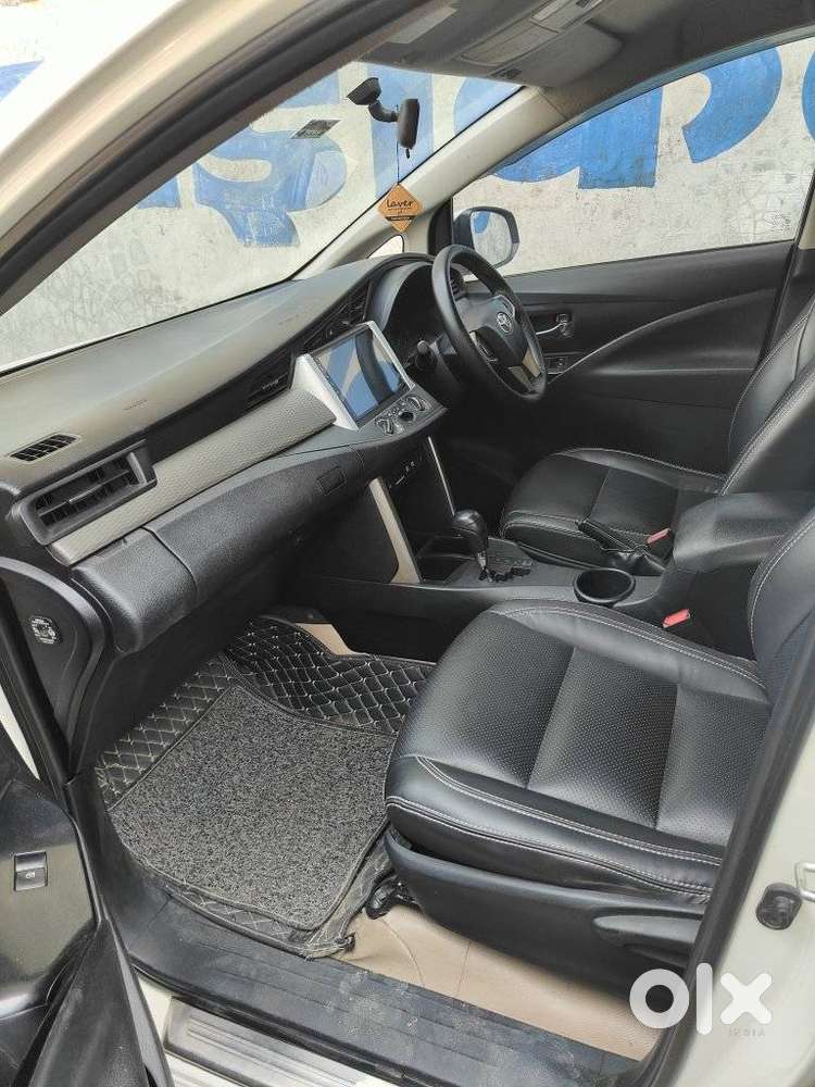 Toyota Innova Crysta [2016-2020] 2.4 Gx At 7 Str, 2016, Diesel