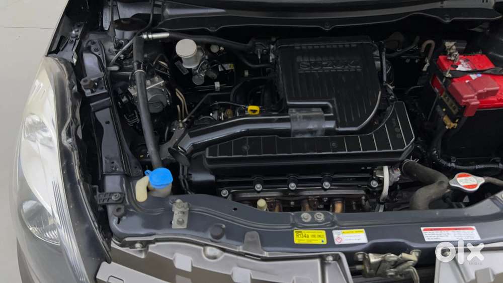 Maruti Suzuki Swift Dzire 1.2 Zxi, 2016, Petrol