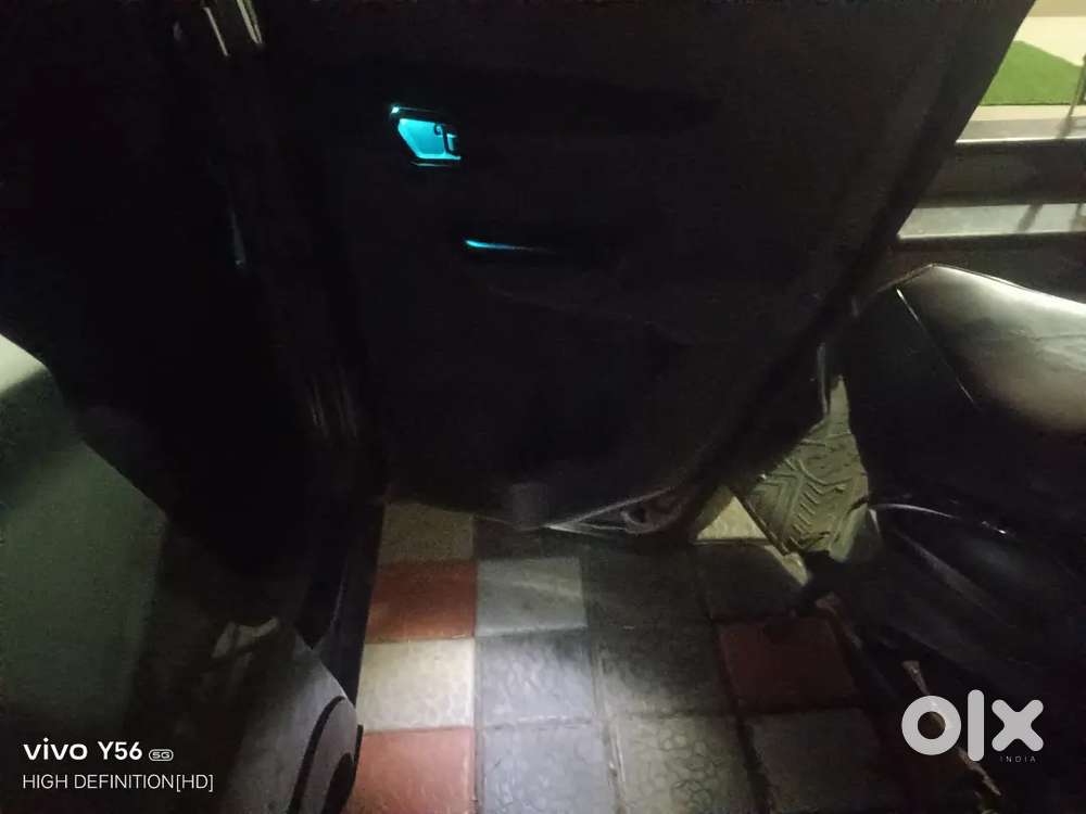 Mahindra Kuv100 Nxt 2016 Petrol Manual Dual