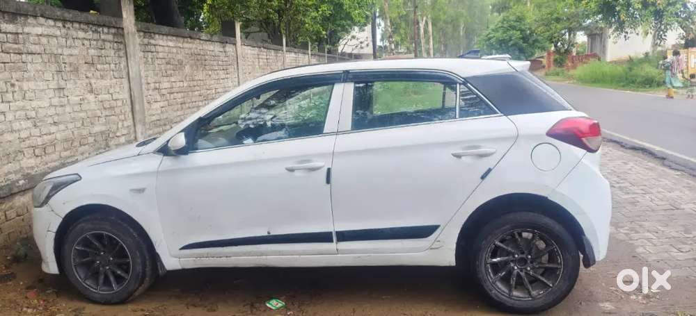 Hyundai Elite I20 1.2 Petrol Manual 11