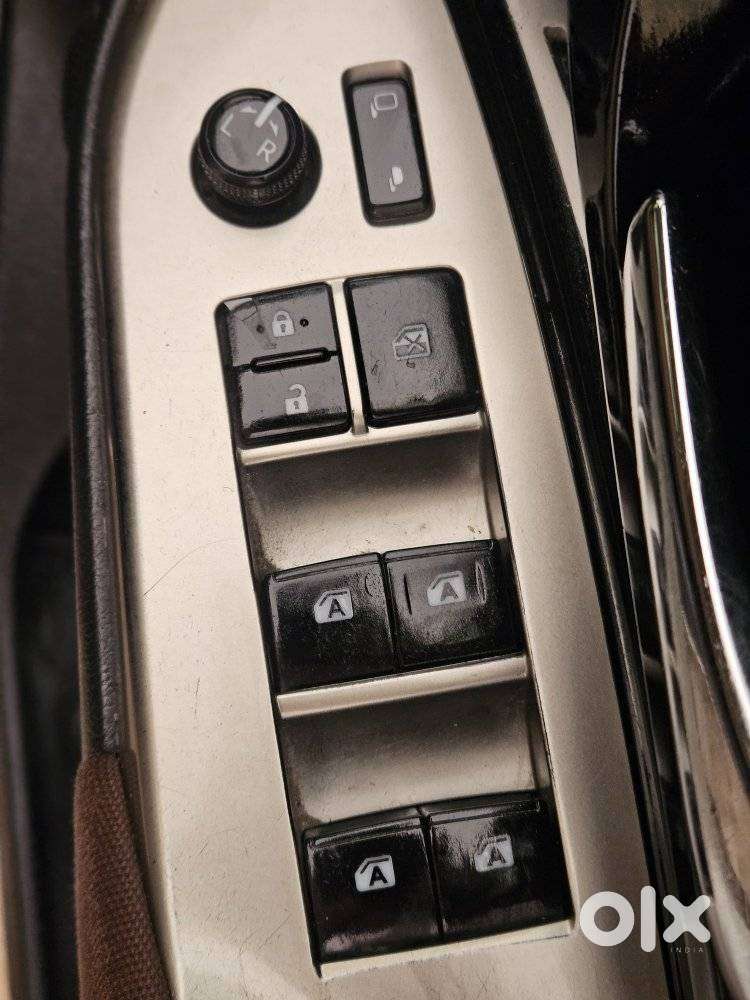 Toyota Innova Crysta [2020-ongoing] 2.4 Zx At 7 Str, 2022, Diesel