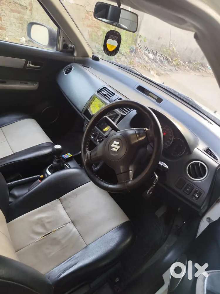 Maruti Suzuki Dzire 2010 Diesel Power Steering And Windows