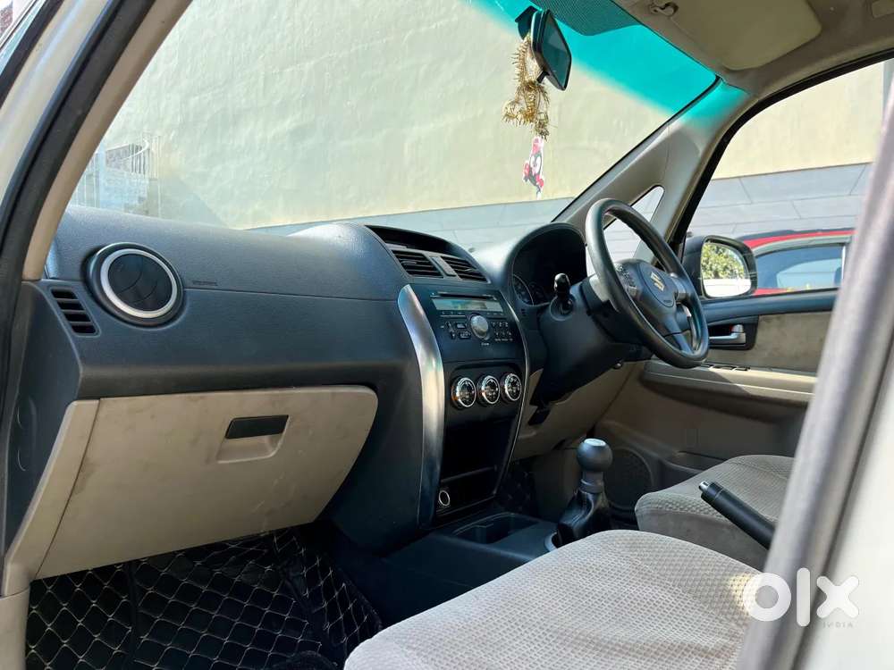 Maruti Suzuki Sx4, 2011, Petrol