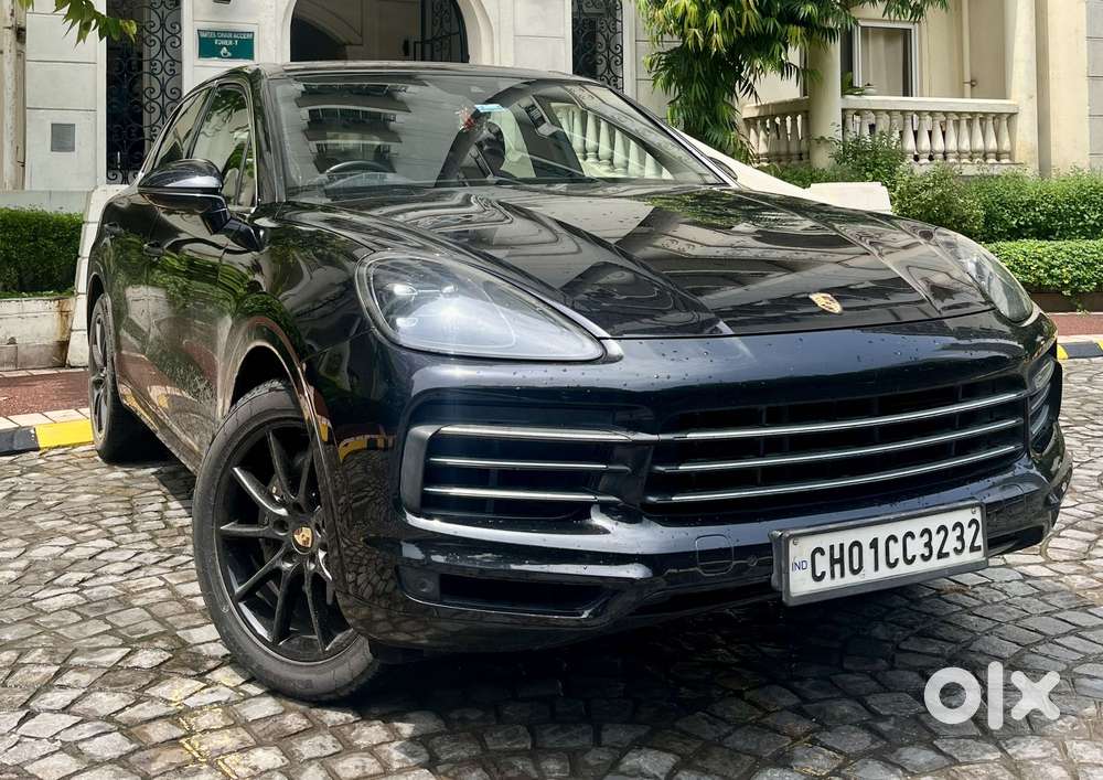 Porsche Cayenne Base, 2020, Petrol