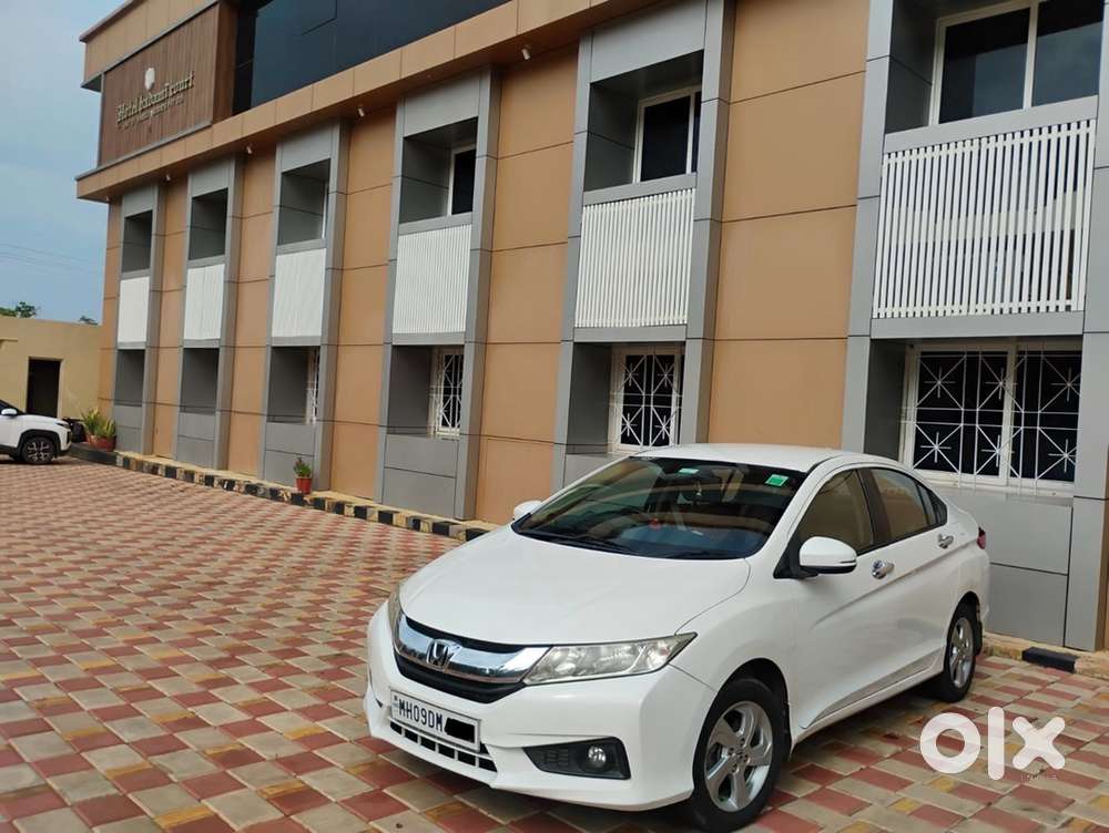 Honda City 1.5 V 2015