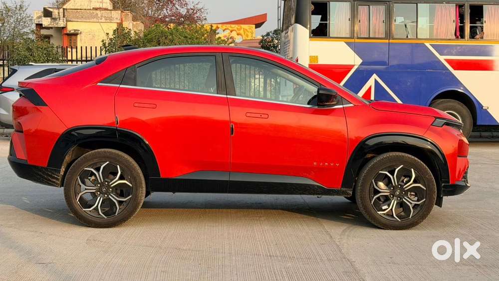 Tata Curvv Accom + A Dmt, 2025, Diesel