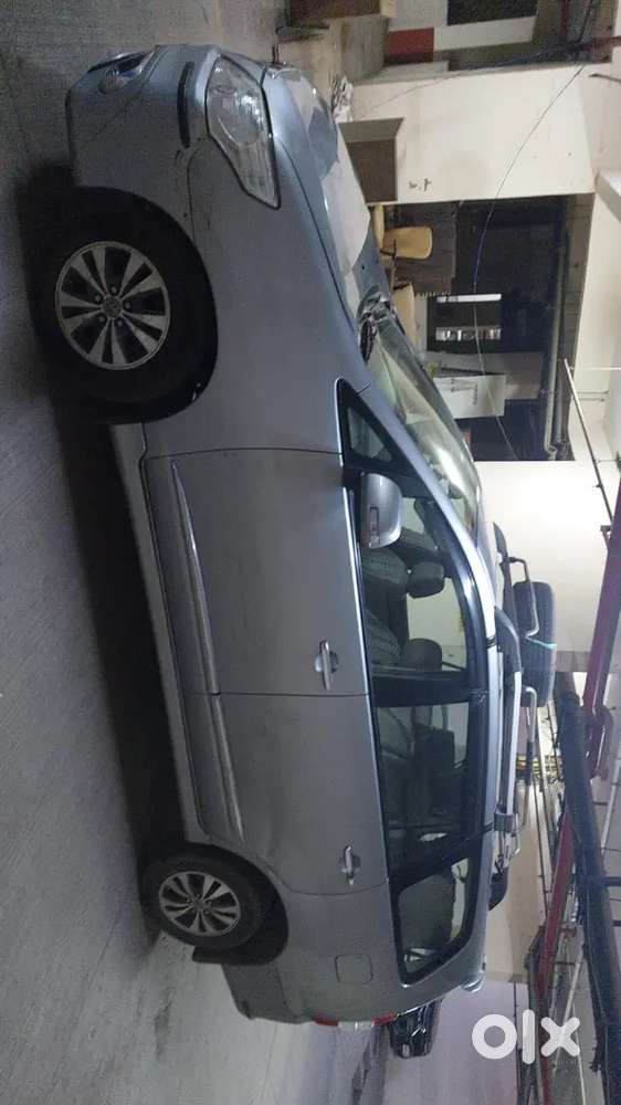 Toyota Innova 2015 Diesel Well Maintained