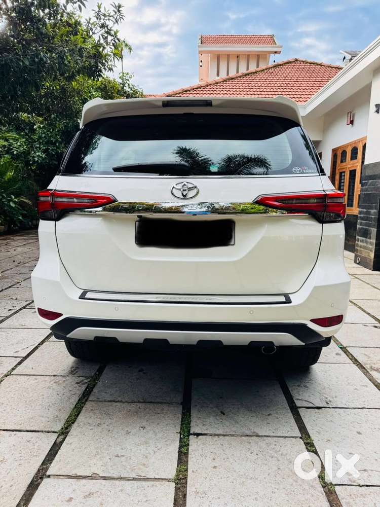 Toyota Fortuner 4x2 At 2.8 Diesel, 2023, Diesel