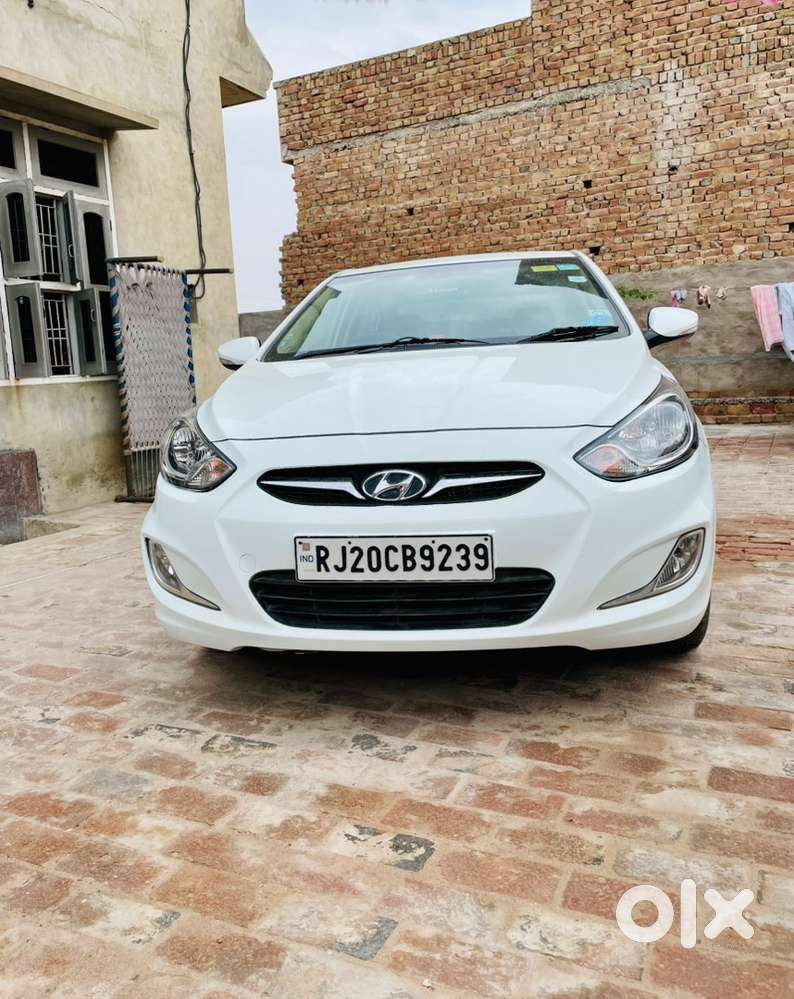 Hyundai Diesel Manual 2012 Car