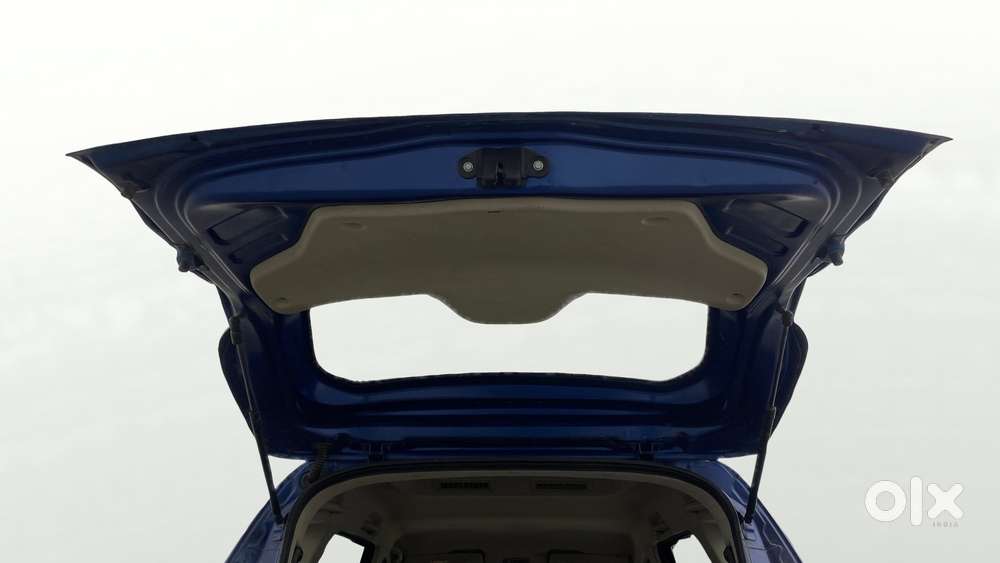 Renault Triber Rxl, 2020, Petrol