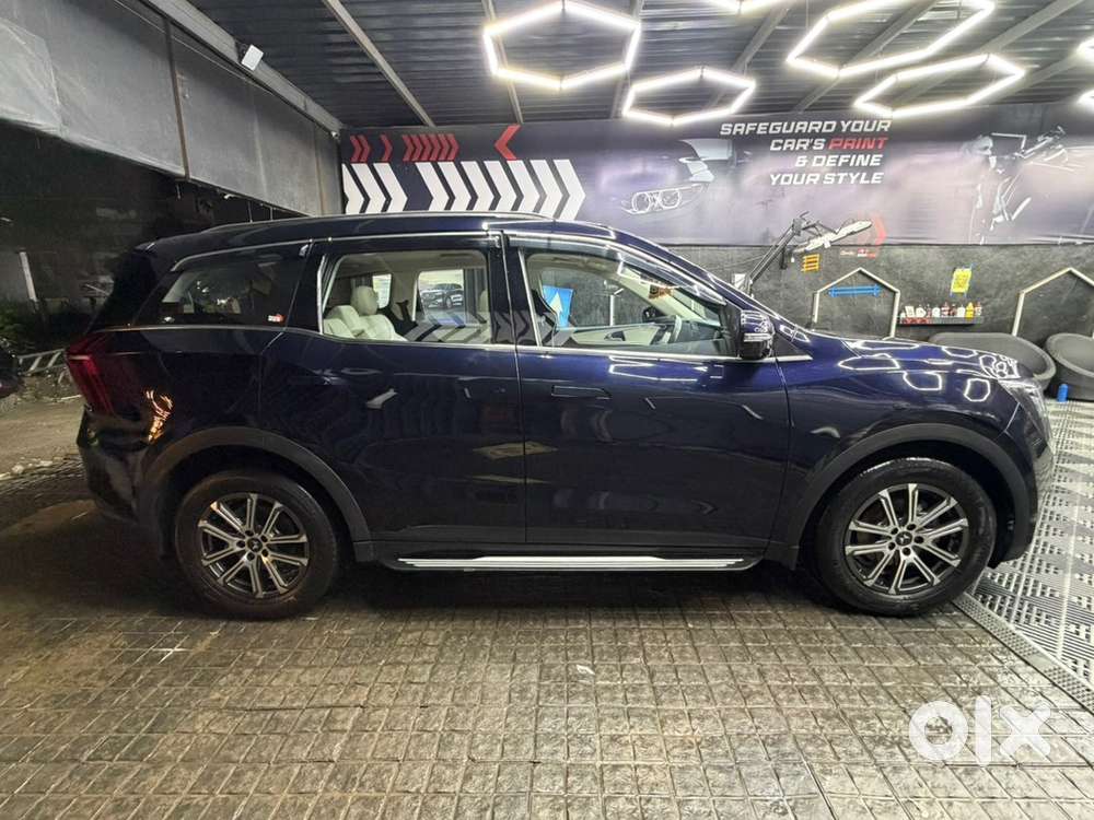 Mahindra Xuv700 Petrol 2023