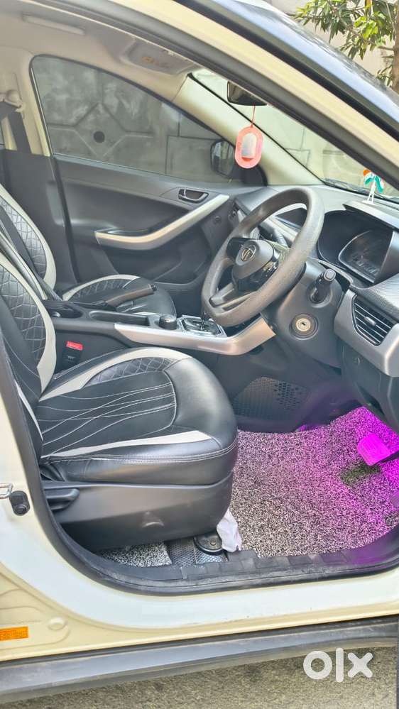 Tata Nexon 1.5 Revotorq Xma Amt (s), 2021, Petrol