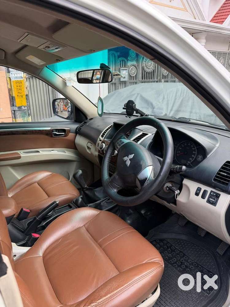 Mitsubishi Diesel Car 2012 4x4 Immaculate Condition