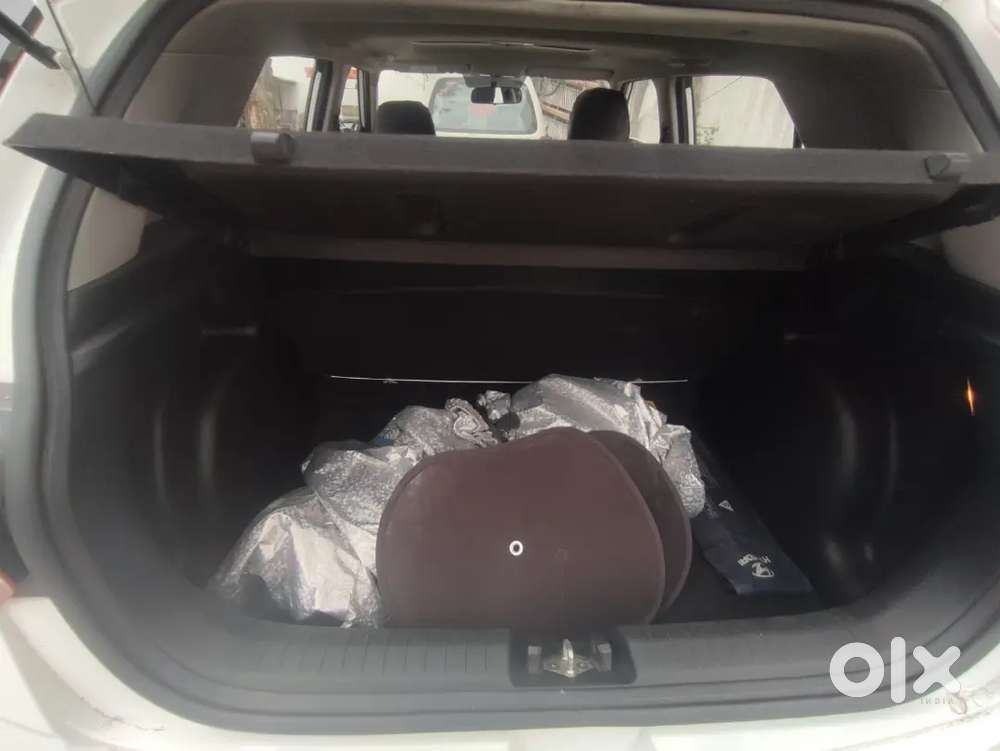 Minor Scratches , Dents In The Car But Under Insurance.bargainable Prc