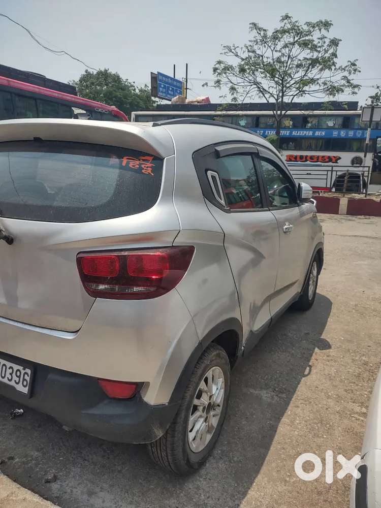 Mahindra Kuv 100 2017