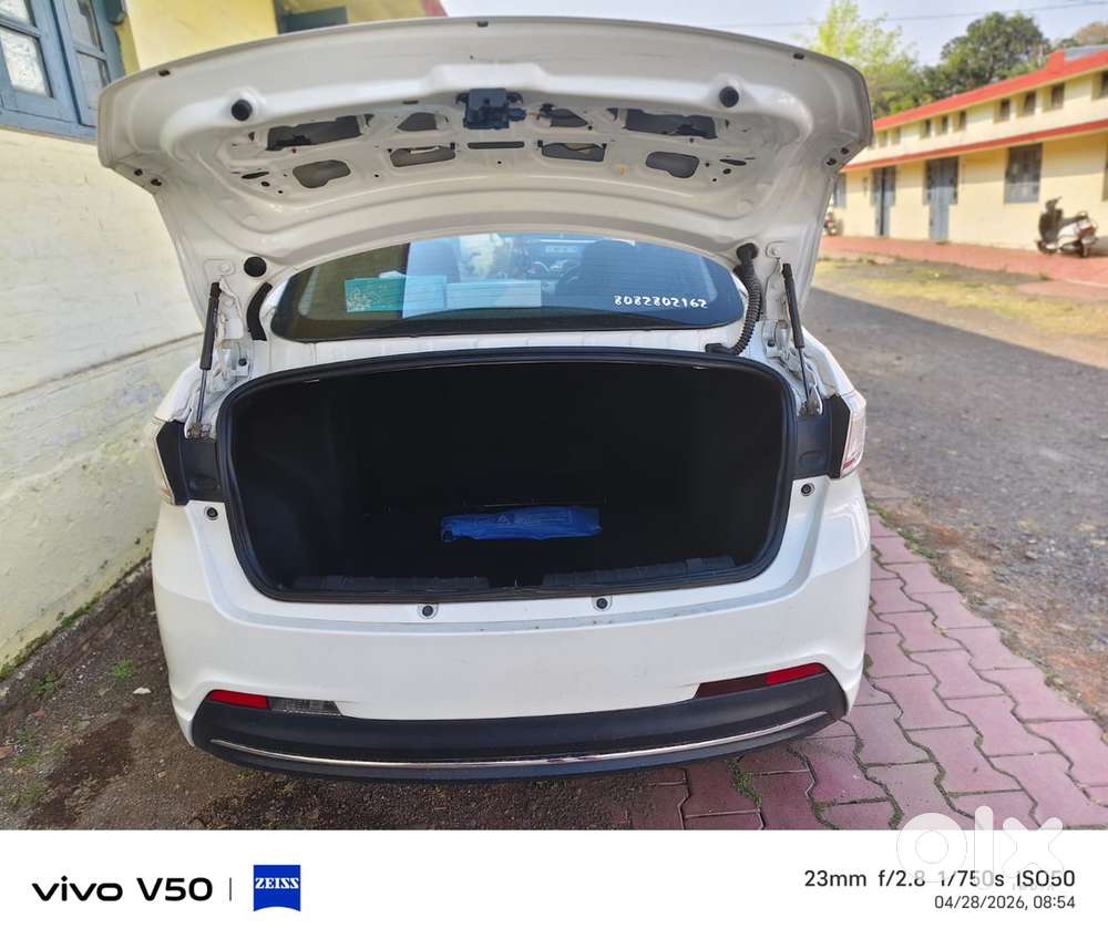 Tata Tigor Petrol 2021 Xza Plus