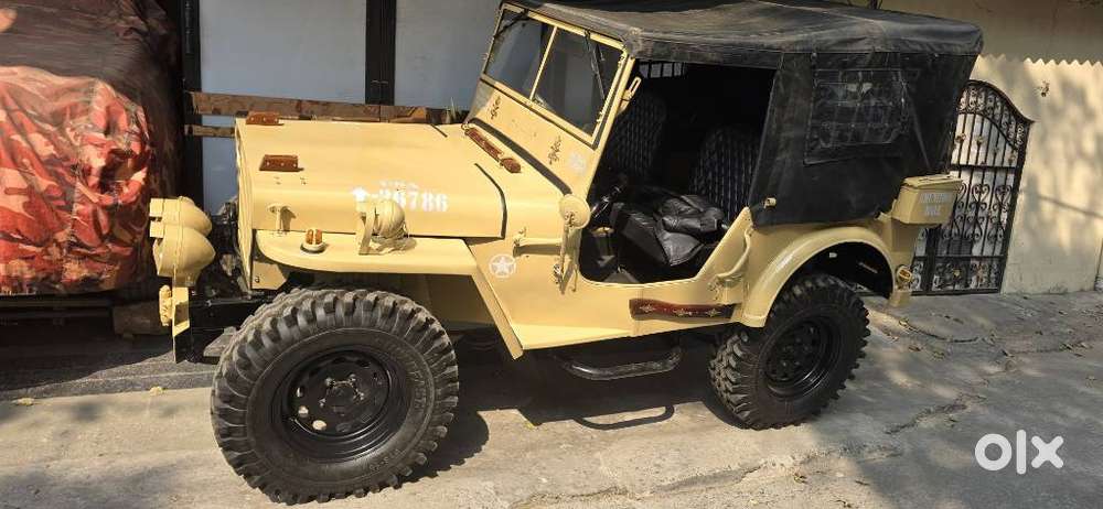 Mahindra Willys Low Bonet, 2003, Diesel