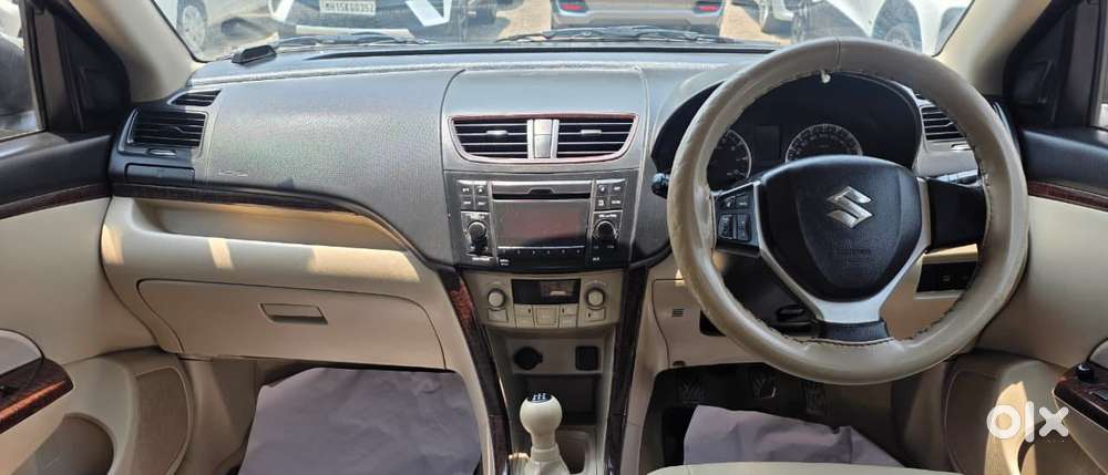 Maruti Suzuki Swift Dzire 1.2 Zxi Bsiv, 2014, Petrol