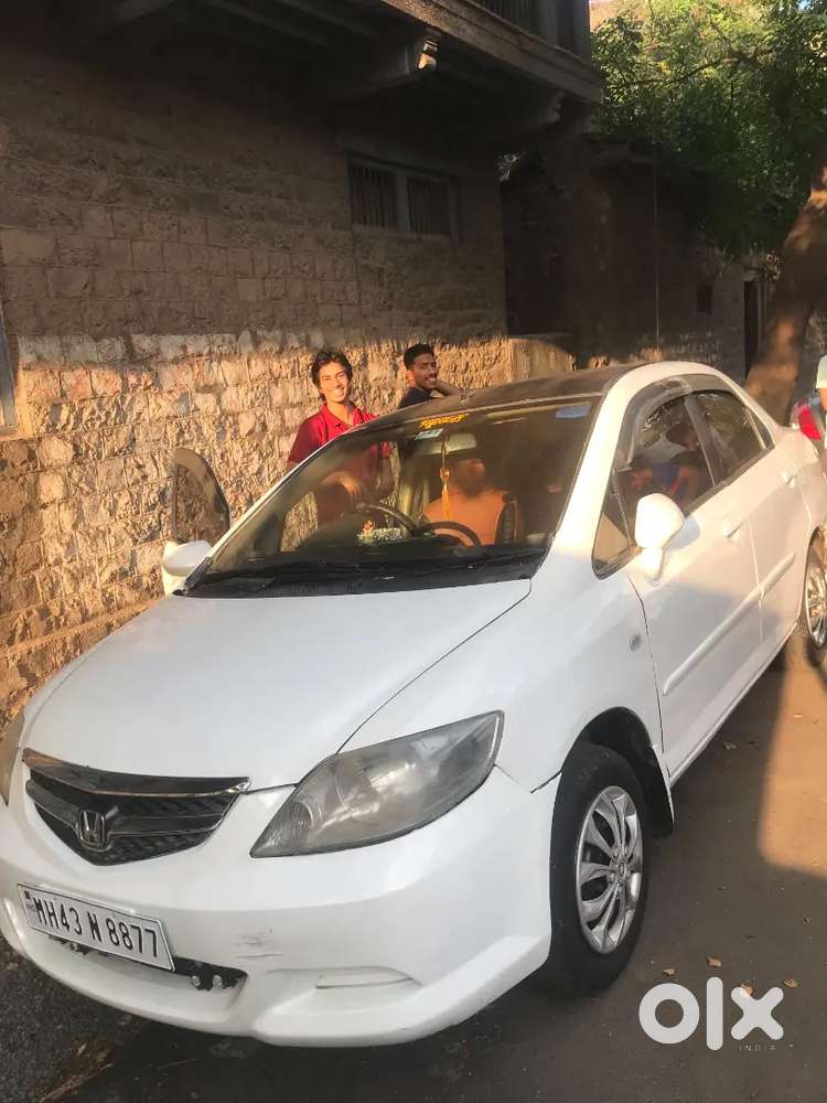 Honda City Zx 2006 Cng & Hybrids Well Maintained