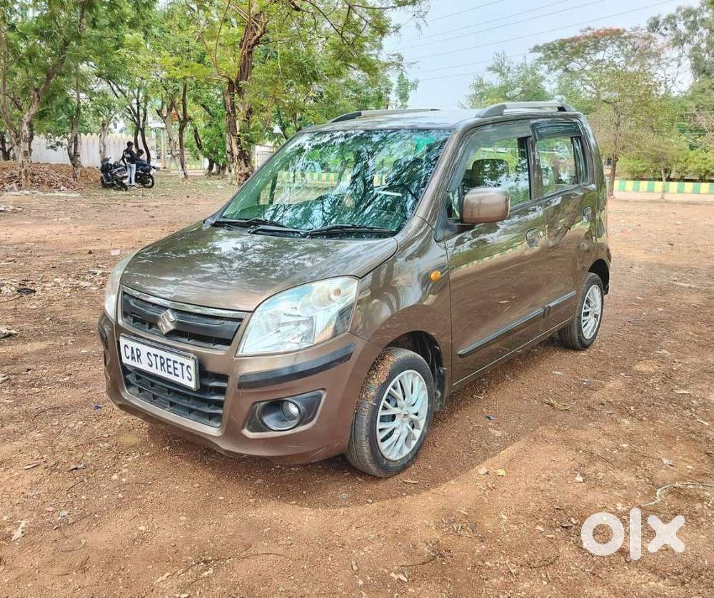 Maruti Suzuki Wagon R Vxi Opt, 2018, Petrol