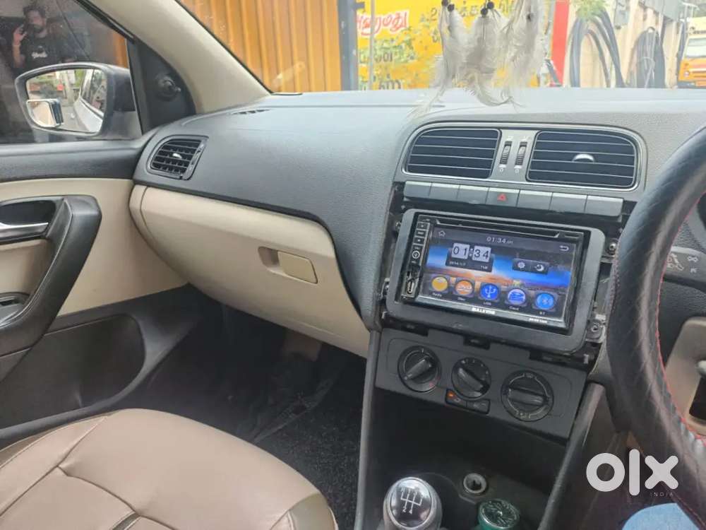 Volkswagen Polo Diesel Manual 2011