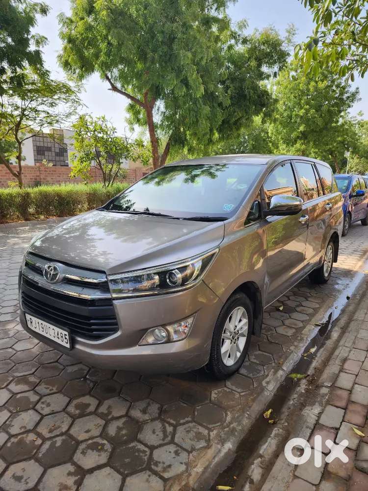 Toyota Innova Crysta 2017 Diesel 8str Good Condition