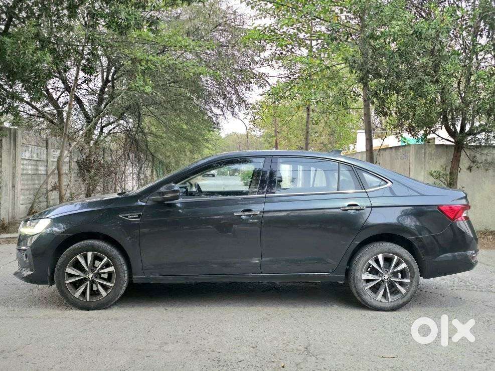 Skoda Slavia Style 1.0l Tsi Mt, 2023, Petrol