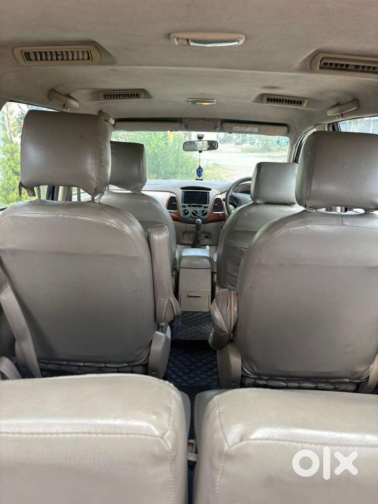 Toyota Innova 2008 Diesel Well Maintained