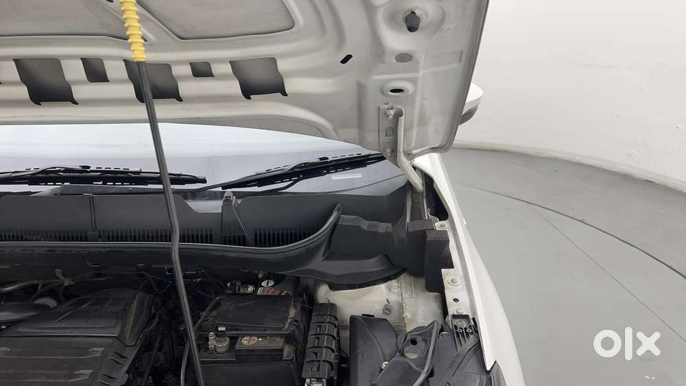 Skoda Kushaq 1.0 Tsi Ambition At, 2023, Petrol