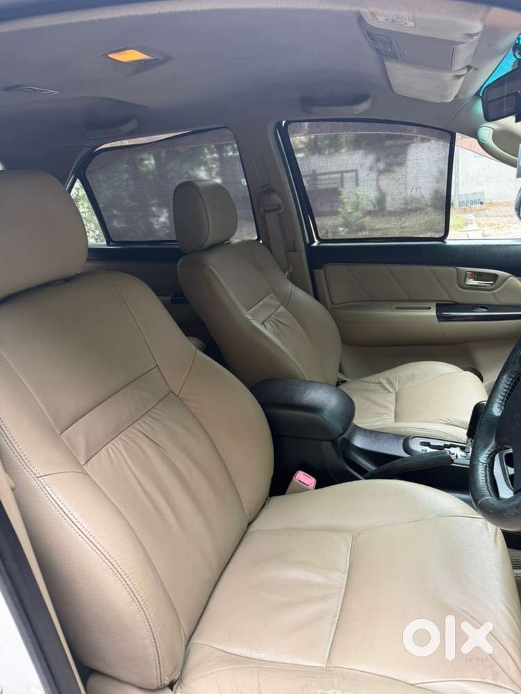 Toyota Fortuner Diesel 2015 Car