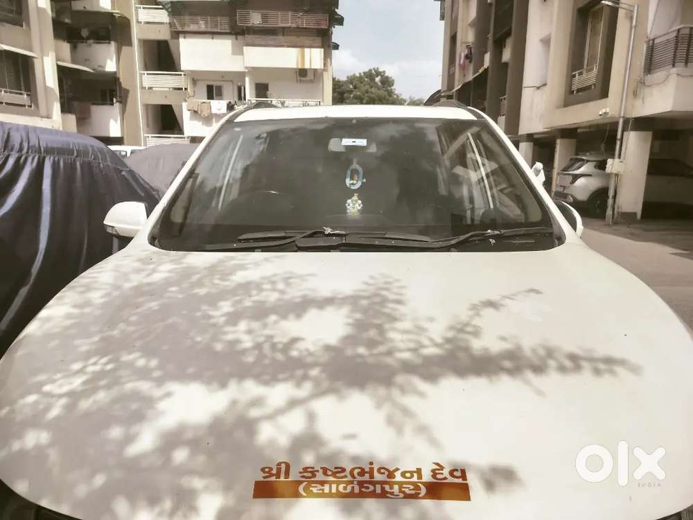 Mahindra Xuv500 2015 Diesel 145000 Km Driven