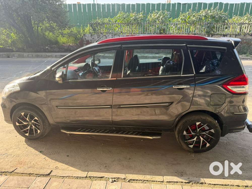 Maruti Suzuki Ertiga 2017 Petrol With Green Cng Well Maintained