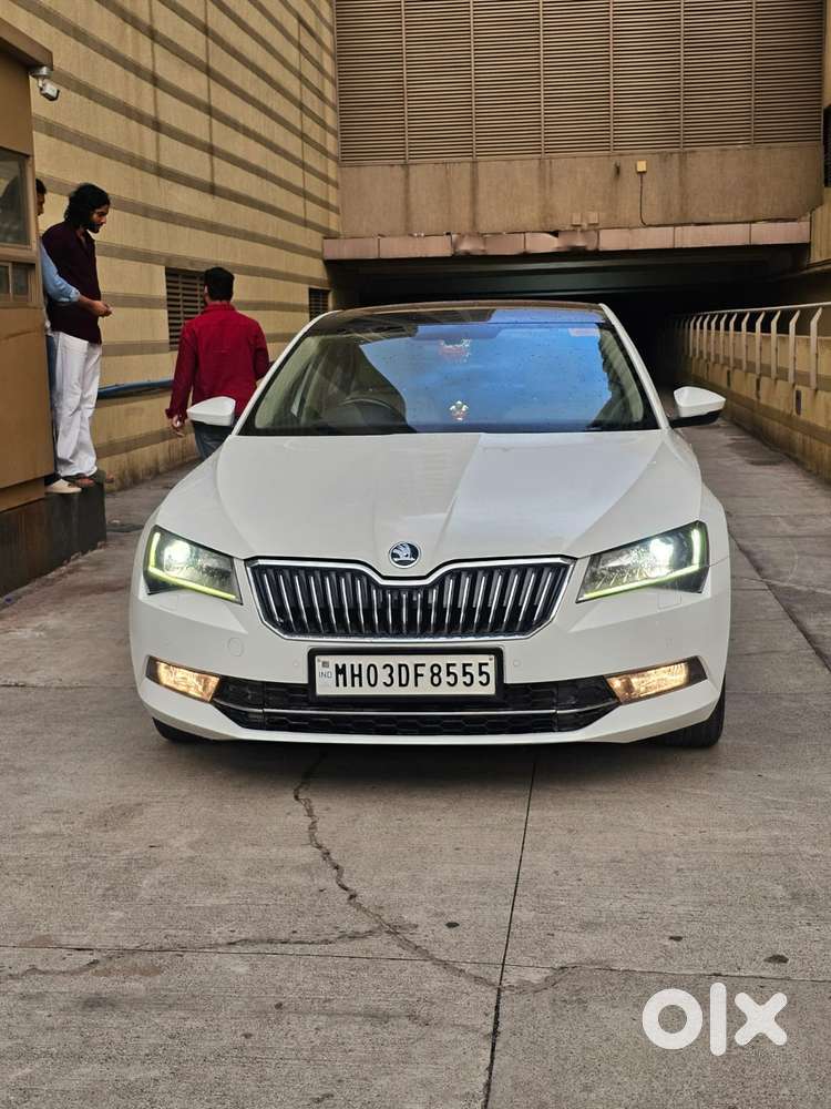 Skoda Superb 2.0 Tsi At L&k, 2019, Petrol