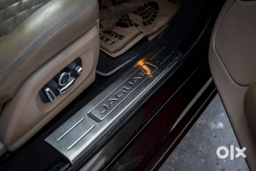 Jaguar Xj 2.0l Portfolio, 2017, Petrol