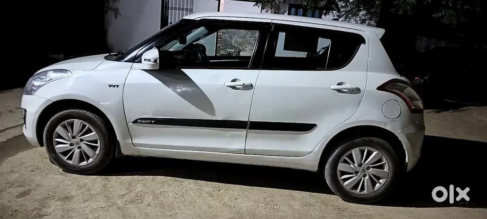 Maruti Suzuki Swift 1.3 Zxi, 2016