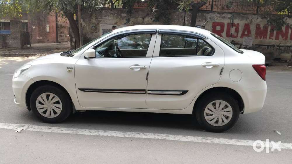 Maruti Suzuki Swift Dzire Ldi Optional, 2017, Diesel